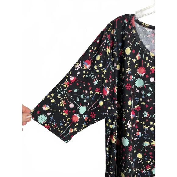 LuLaRoe Julia Tee Shirt Dress Tunic Blouse Top Women's XL Black Pink Floral NWT - Picture 7 of 8